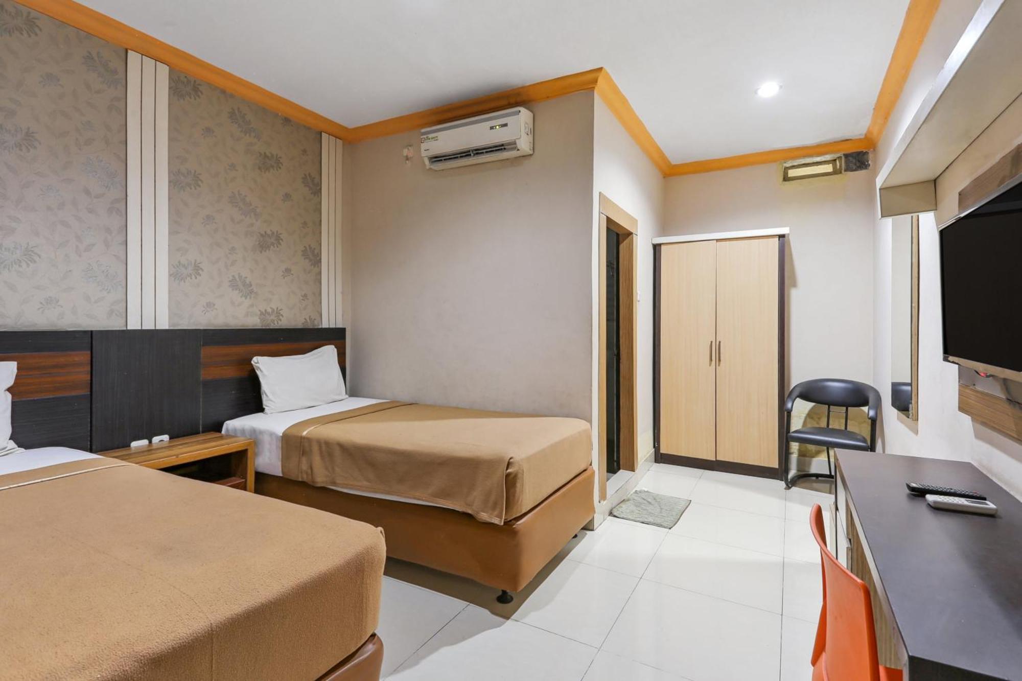 Collection O 93163 Hotel Grand Kartika Parepare Eksteriør billede