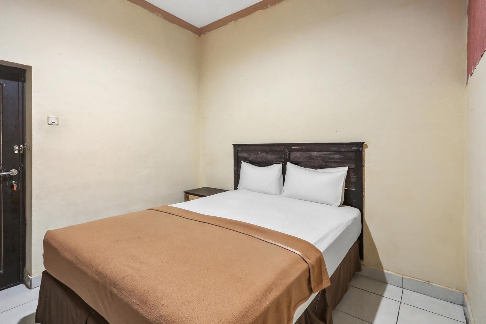 Collection O 93163 Hotel Grand Kartika Parepare Eksteriør billede