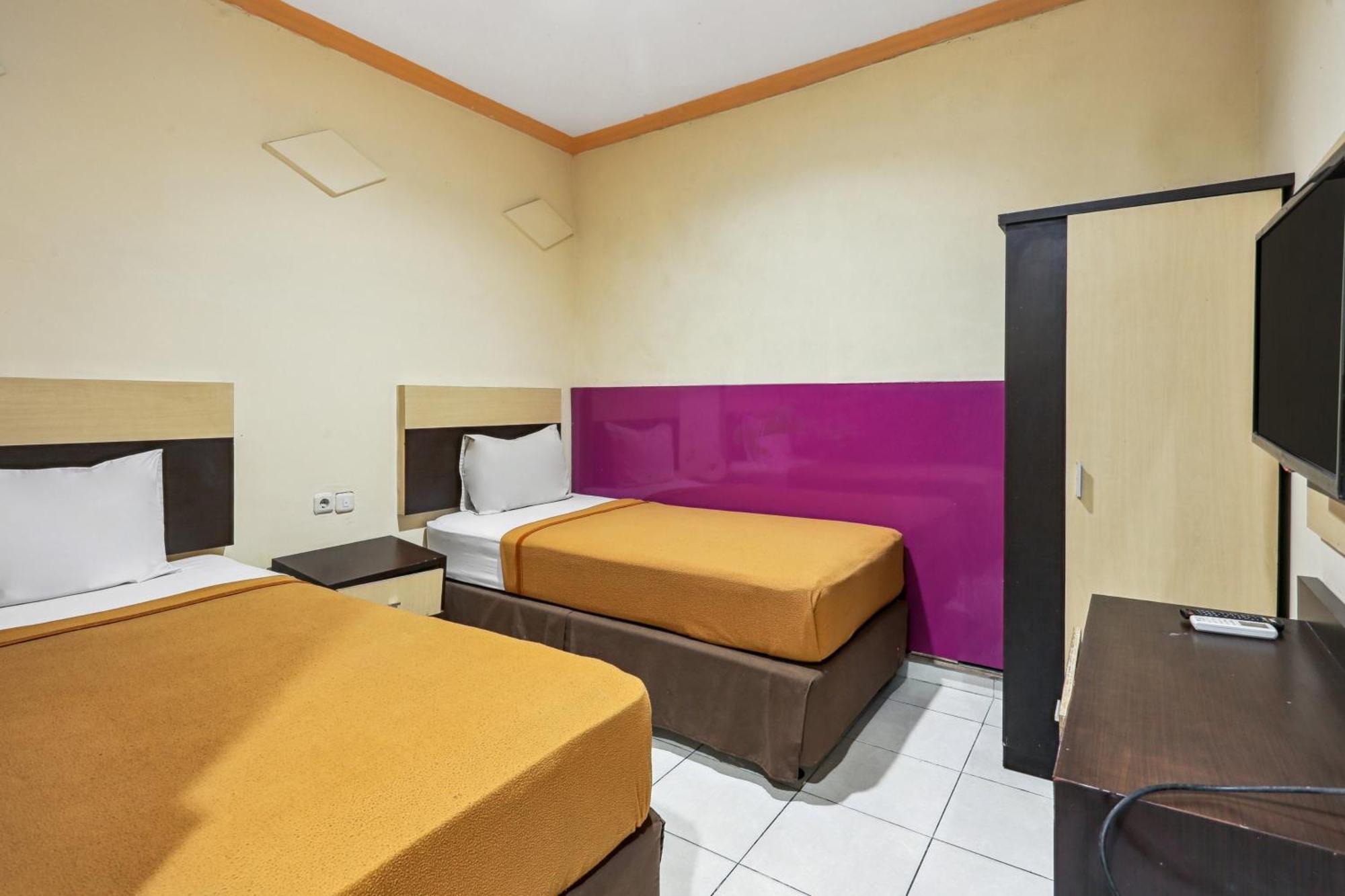 Collection O 93163 Hotel Grand Kartika Parepare Eksteriør billede