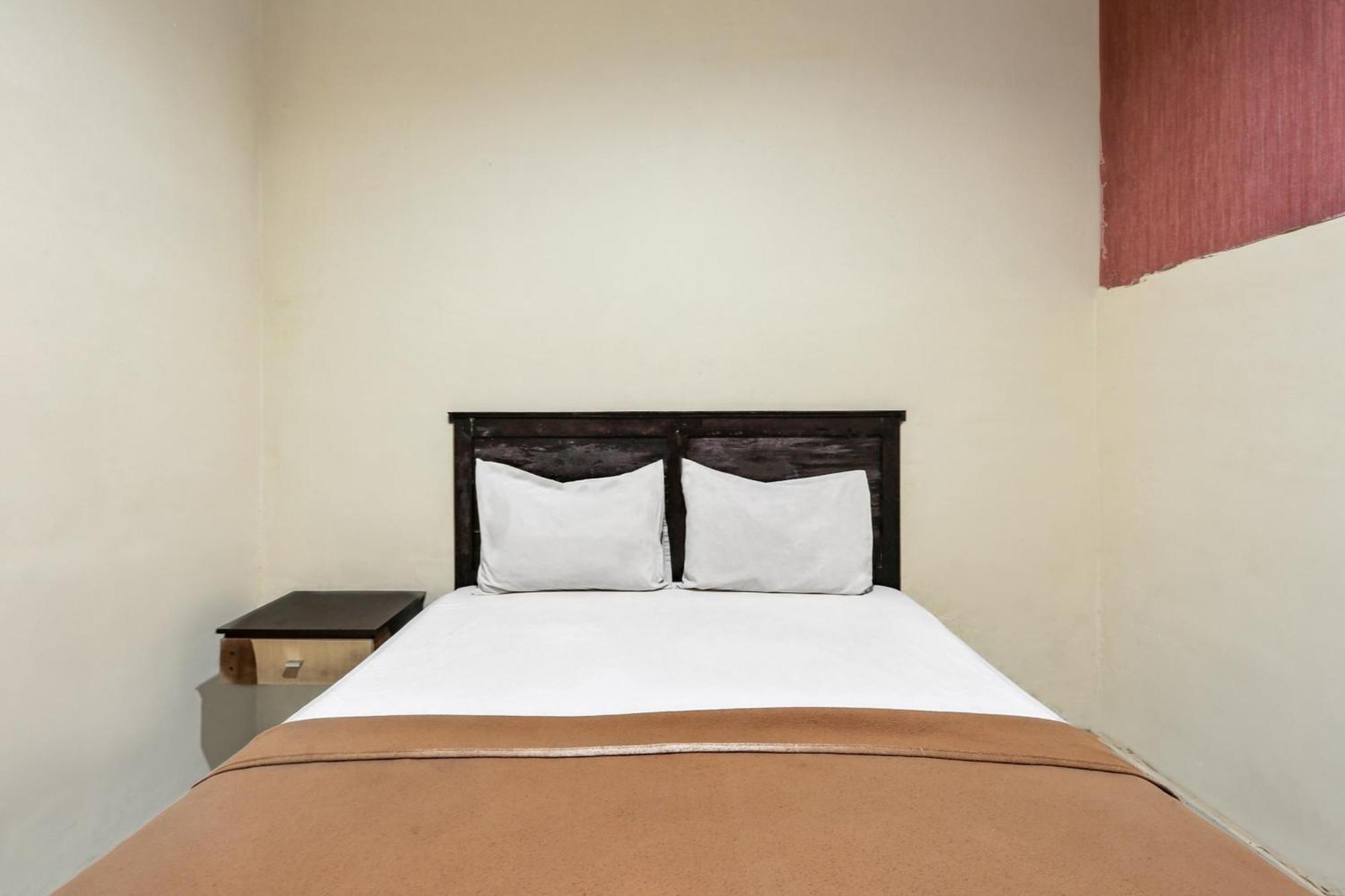 Collection O 93163 Hotel Grand Kartika Parepare Eksteriør billede
